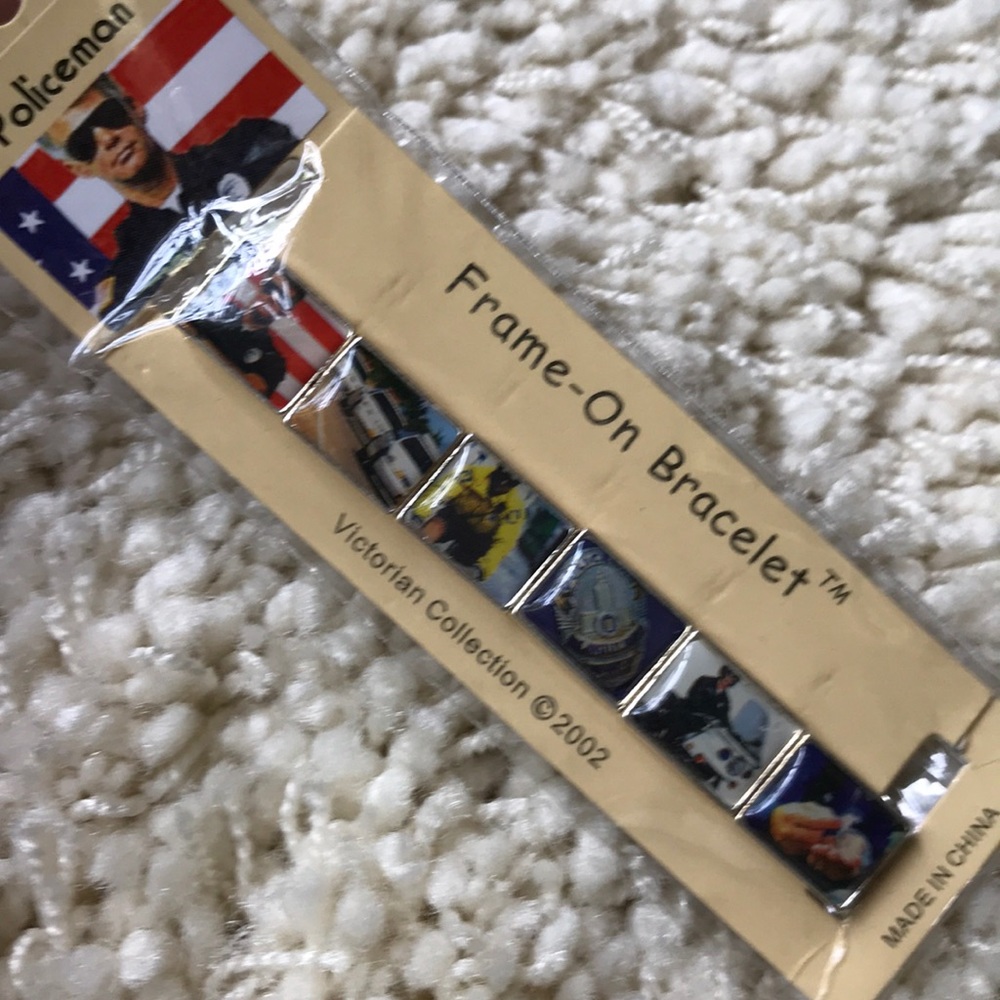 Policeman Frame Stretch Bracelet 💥 (3for$25)